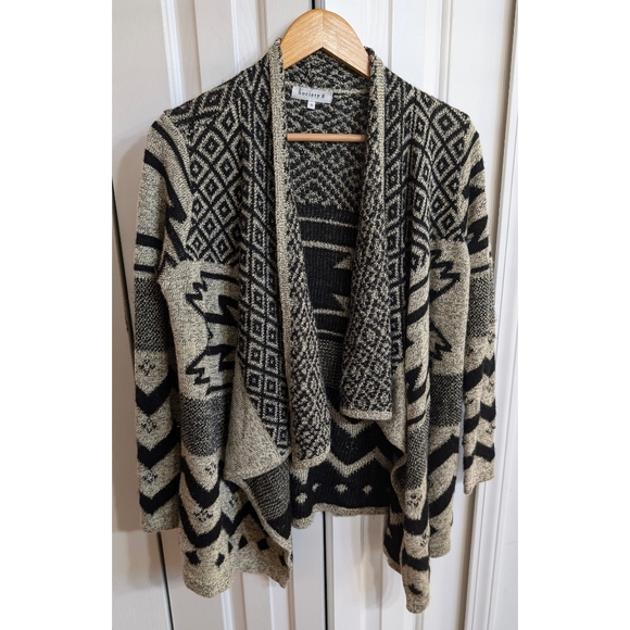 Womens Lightweight Tribal LongSleeve OpenFront Drape Cardigan Loose Casual M - Picture 3 of 15